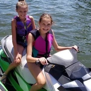 Meet your Posher, Isabelle